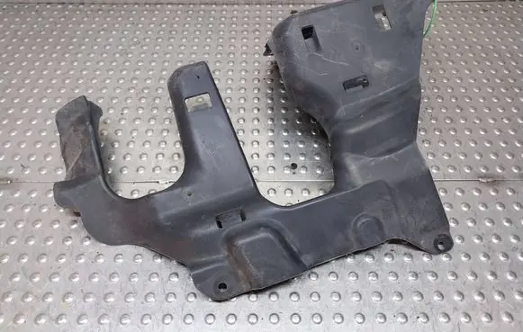 BMW 8 G14 Front underbody cover/under tray S27705043 7347022