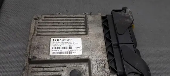 Fiat Punto (188) Engine control unit/module ECU 55195817