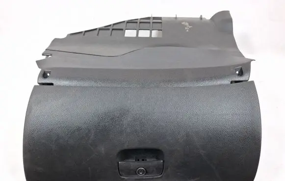 Volkswagen PASSAT B5 Glove box 3B1857105