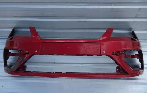 Seat Leon (5F) Front bumper R17P1