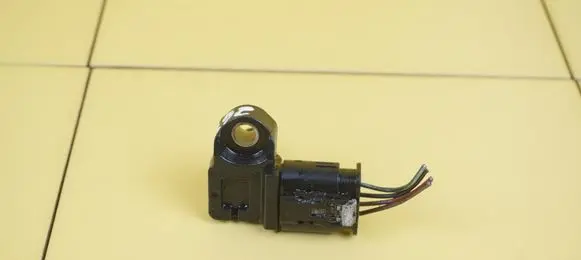 Opel Corsa E Air pressure sensor 55569992 B10XFT