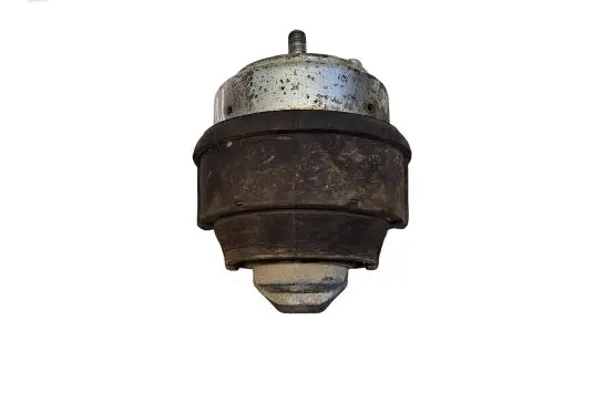Volvo XC90 Engine mount bracket