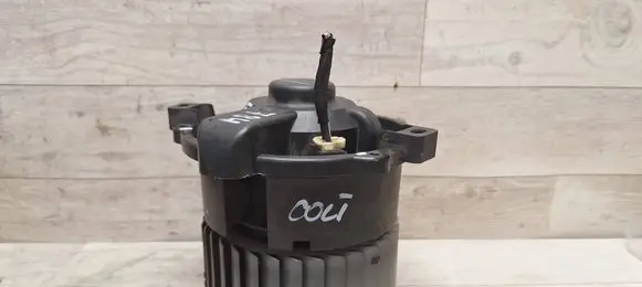 Mitsubishi Colt Heater fan/blower 1736006902 MF0160700701 0160700701