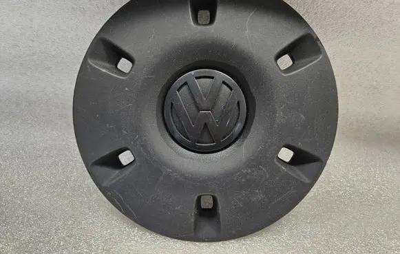 Volkswagen Crafter Original wheel cap 9064010025
