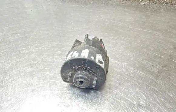 Opel Corsa B Ignition lock contact 90052498