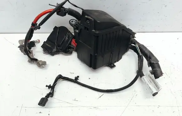 Volvo XC60 Fuse box set 6G9T14A067CA 6G9T14A076MB