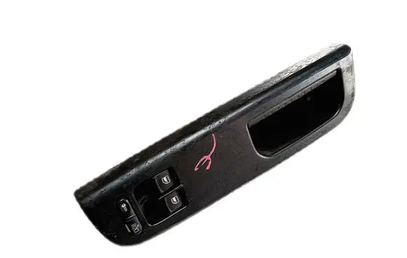 Volkswagen PASSAT B5.5 Electric window control switch 1J3959857B