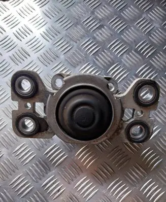 Volvo XC60 Gearbox mount 8G9N7M121BA