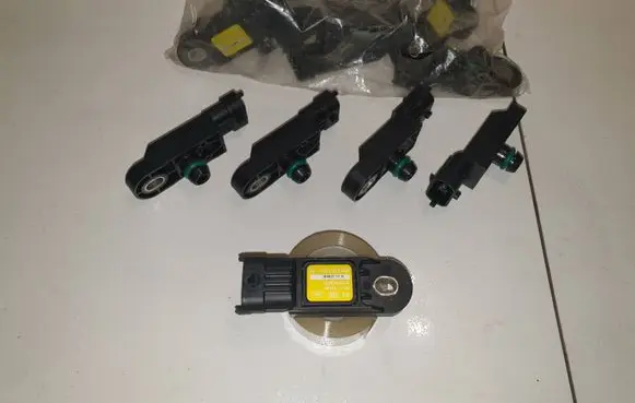 Renault Master III Air pressure sensor 223651975R H8201377790 0281006391