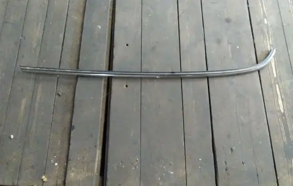 Rear side glass trim