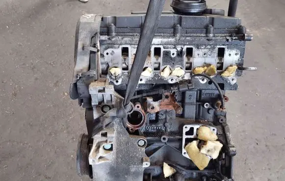Audi A3 S3 A3 Sportback 8P Engine BKD 03G103469