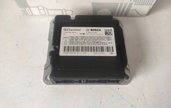 Mercedes-Benz Sprinter W906 Airbag control unit/module A0009004802 0009004802 0285011847