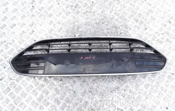 Front bumper upper radiator grill