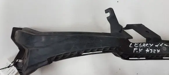 Subaru Legacy Headlight/headlamp mounting bracket