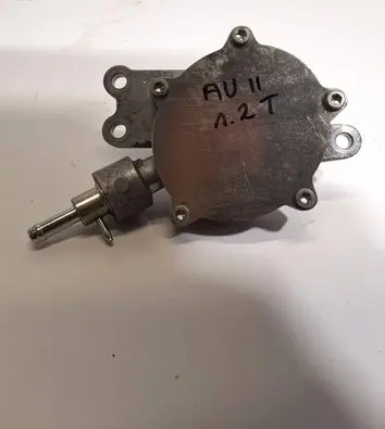 Toyota Auris E180 Vacuum pump