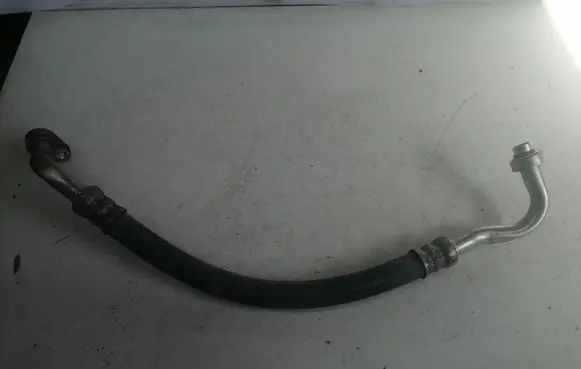 Ford C-MAX I Air conditioning (A/C) pipe/hose
