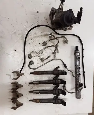 Mini Cooper Countryman R60 Fuel injection system set 0445214237 0445110600 0445010519