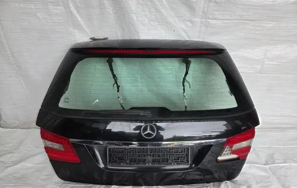 Mercedes-Benz E W212 Tailgate/trunk/boot lid 
