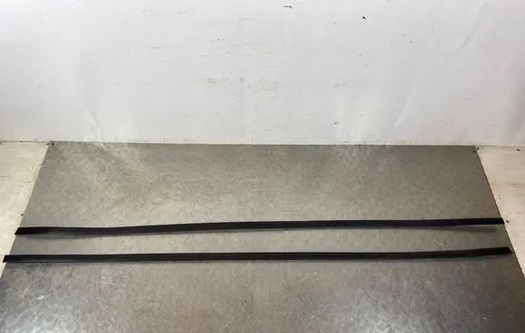 Mitsubishi Outlander IV Roof trim bar molding cover 