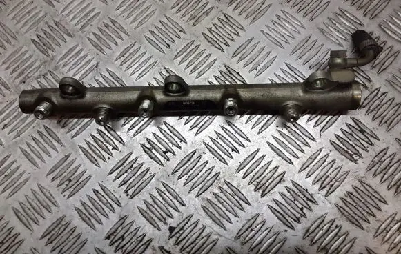 BMW 3 E46 Fuel main line pipe 0445214030