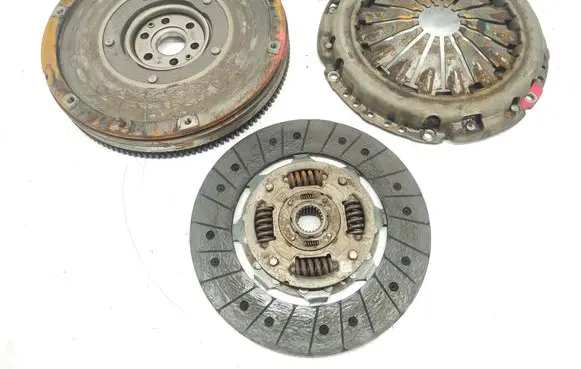 Ford Mondeo MK V Clutch set kit AV616477BE