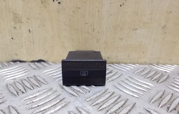 Windscreen/window heater switch