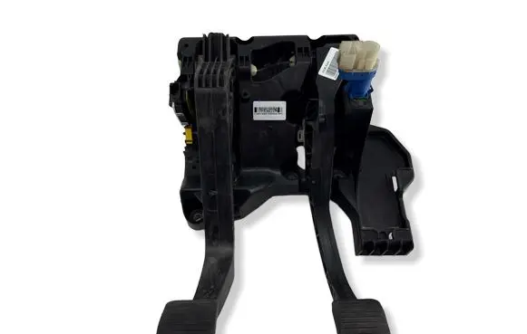 Peugeot Boxer Pedal assembly 25863700