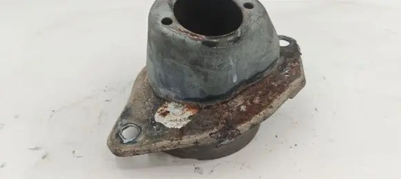 Volvo S60 Coil spring mount 
