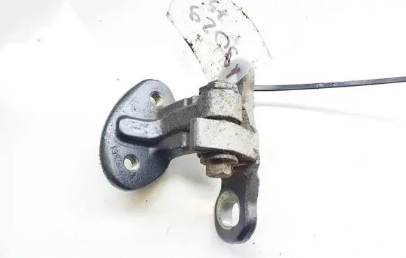 Volvo V50 Rear door lower hinge 30715361