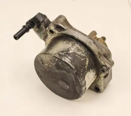 Jaguar XF X260 Vacuum pump