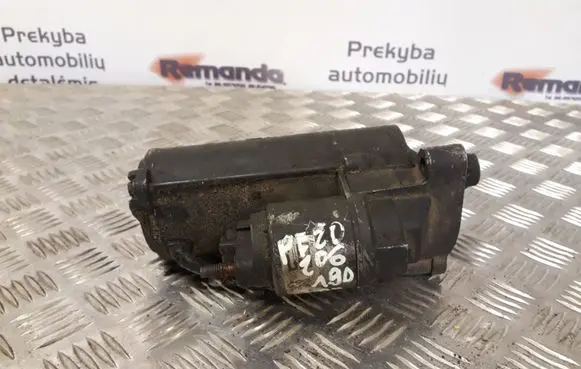 Peugeot 206 Starter motor 5802MZ