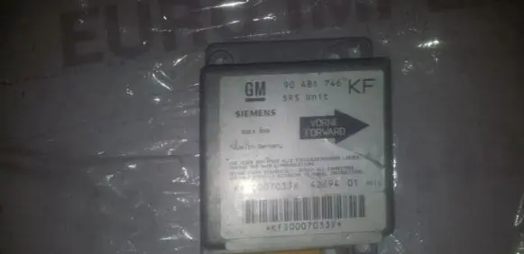 Opel Tigra A Airbag control unit/module 90481746KF 5WK4090