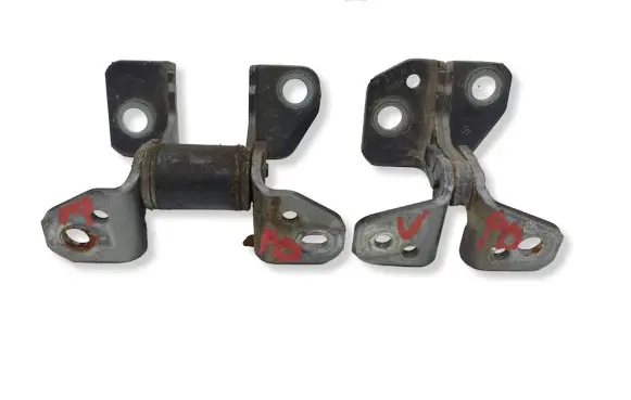 Dodge Durango III Front door hinge set 