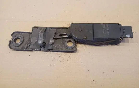 Audi A6 S6 C6 4F Tailgate/trunk/boot lift motor 4F9827383A 010708 40111