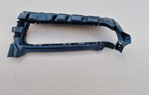 Audi E-tron GT Front bumper mounting bracket 85H807095A