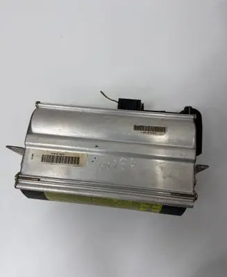 Volkswagen Golf IV Passenger airbag 1J0880204H