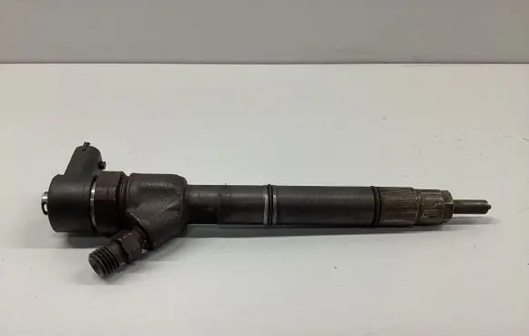 KIA Ceed Fuel injector 0445110256