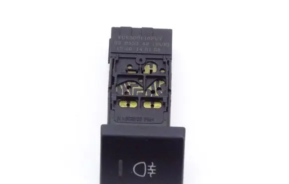 Land Rover Freelander Fog light switch YUE500110