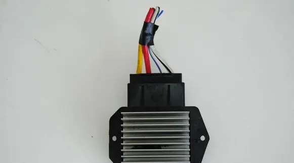 Lexus RX 330 - 350 - 400H Heater blower motor/fan resistor 4993002121