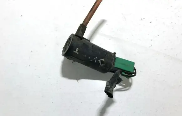 Hyundai Lantra II Windscreen/windshield washer pump