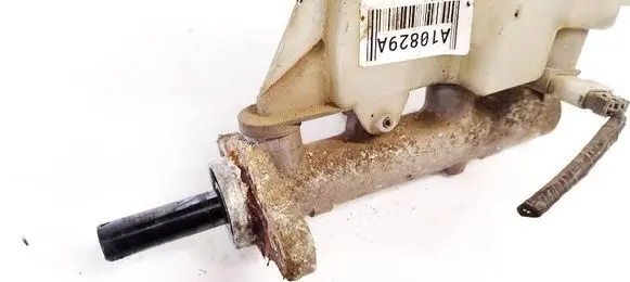 Subaru B9 Tribeca Master brake cylinder 