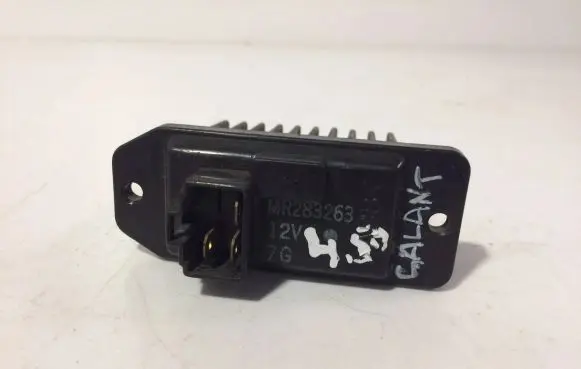 Mitsubishi Galant Heater blower motor/fan resistor MR283263