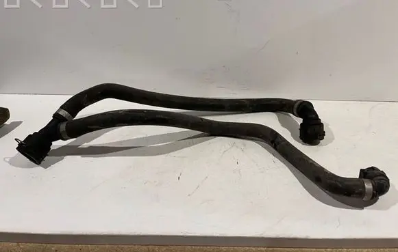 BMW X1 E84 Engine coolant pipe/hose