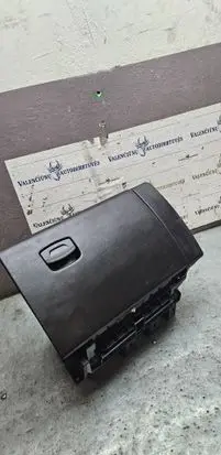 Renault Koleos II Glove box 685003744R