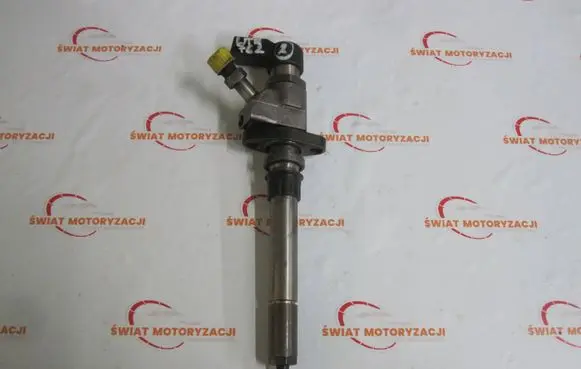 Fuel injector