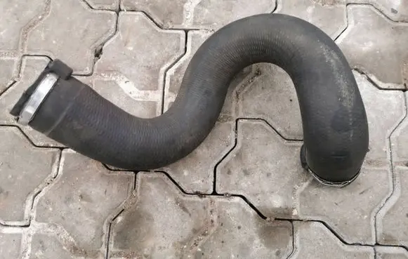 Citroen C5 Intercooler hose/pipe