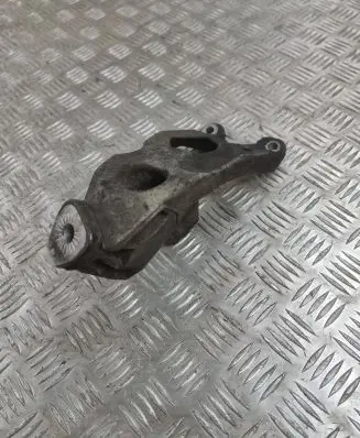 Audi A4 S4 B8 8K Engine mounting bracket 8K0199307A AS112C01