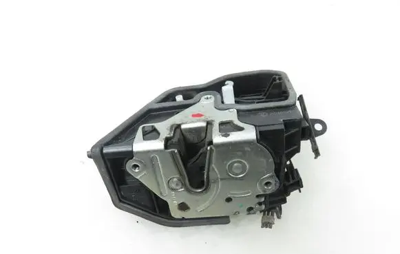 BMW 1 E81 E87 Front door lock 7202149