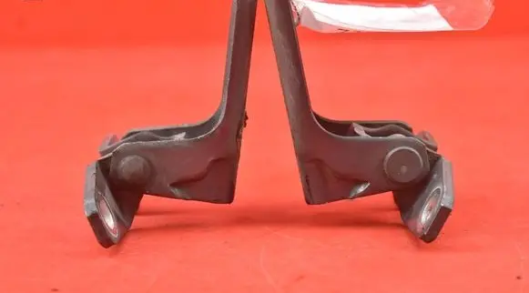 Mitsubishi Lancer VIII Front door hinge set 