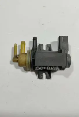 Skoda Octavia Mk3 (5E) Turbo solenoid valve 04L131051F 16062011 26102015